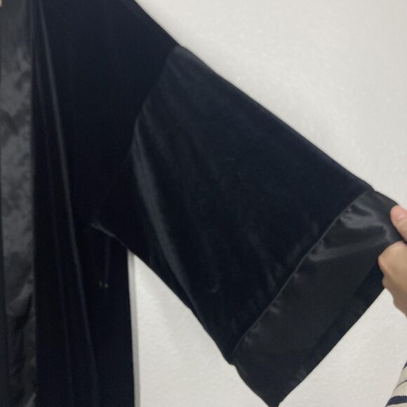 Jonquil by Diane Samandi Kimono Robe Small Black Velvet Satin Trim 3/4 Sleeve - Picture 4 of 14